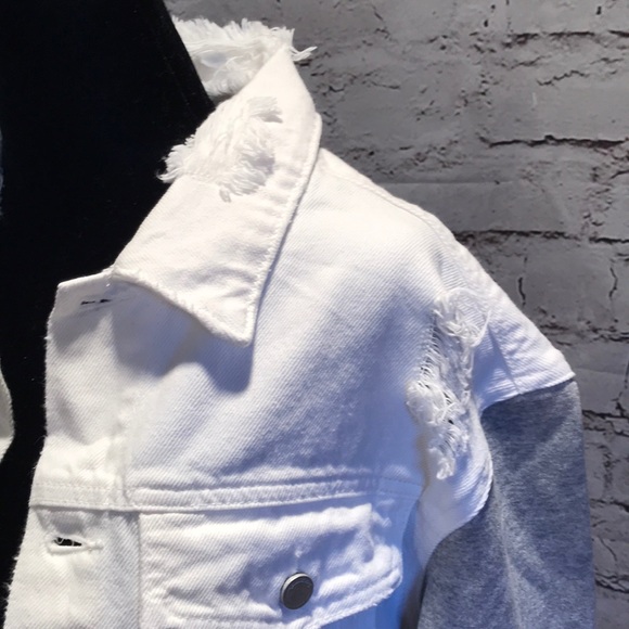 Blank NYC white denim jacket with jersey sleeves - Picture 5 of 8